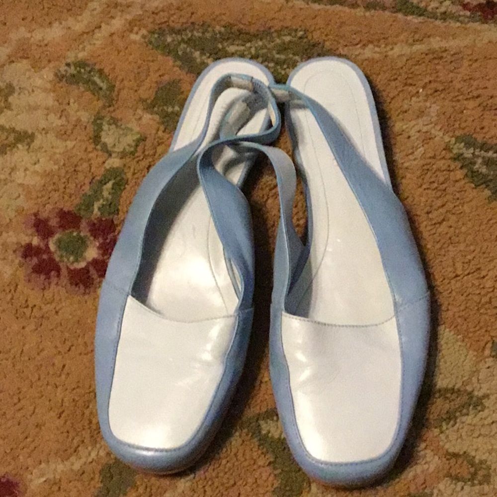 Michelle D blue shoes size 7 1/2M